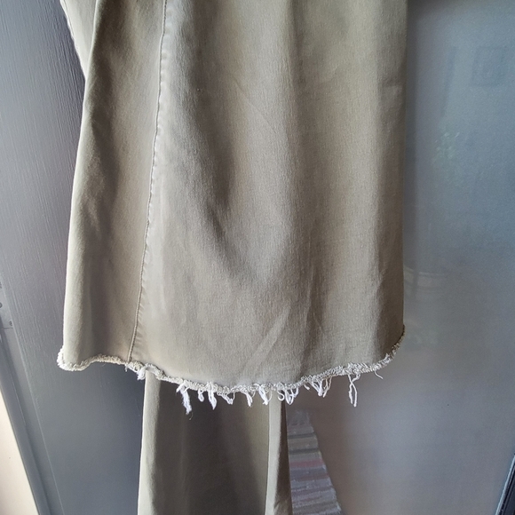 Free People Waist 29" Extreme Flared Bootcut Olive Clear Green Rise 11" in Retro - Picture 6 of 10